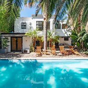 Antrim By Totalstay Gasthof