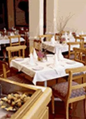 ***  Lady Hamilton Hotel Cape Town South Africa